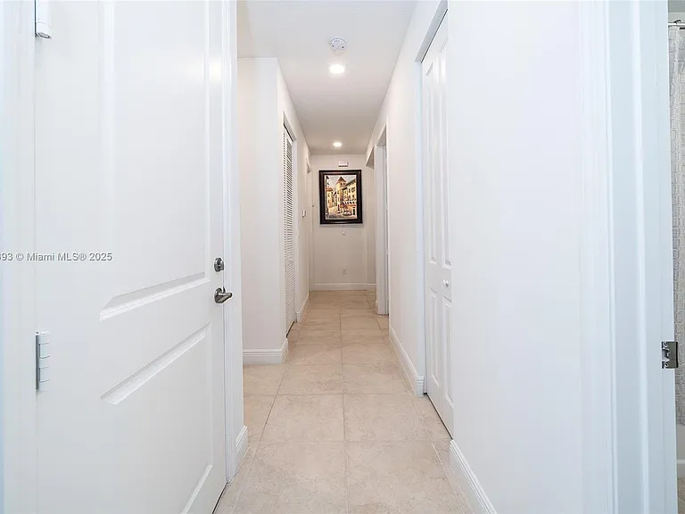 4230 Rosa Dr — Photo 36