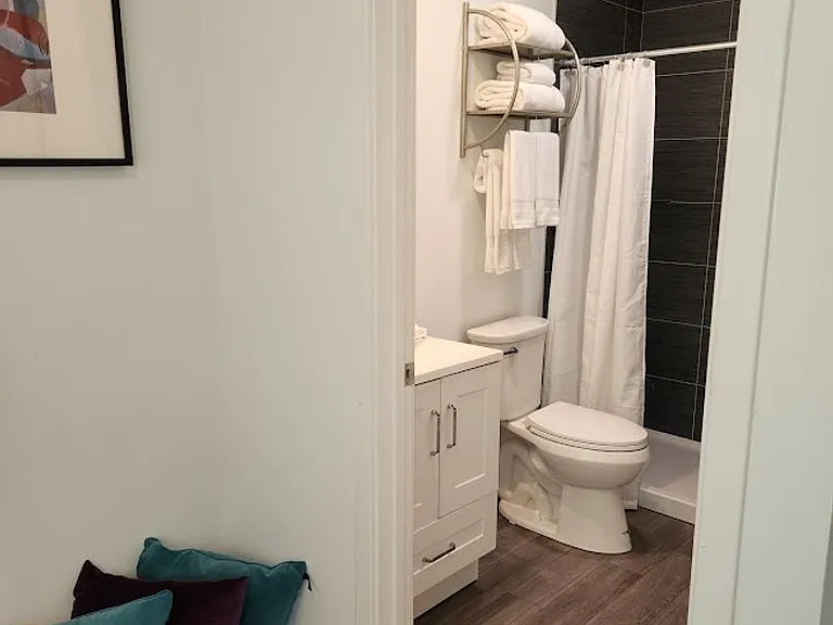 1028 Park Rd NW — Photo 6
