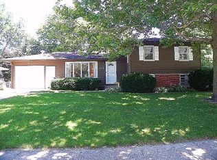 1610 Bel Air Dr, Ames, IA 50010