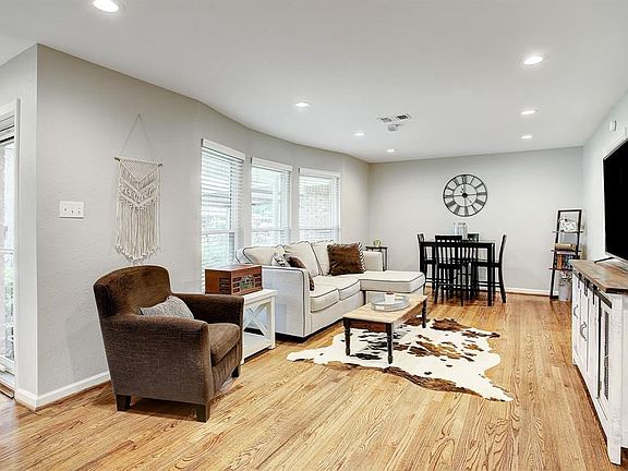 4th image of 5118 Saxon Dr