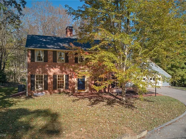 3 Hickory Ln, Marietta, OH 45750