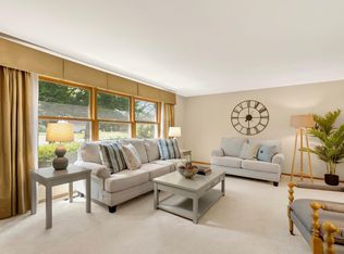 2233 Valley View Pl, Saint Paul, MN 55119