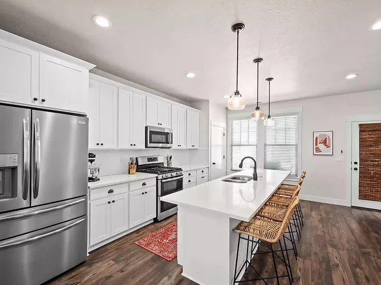 4596 W Serendipity Way — Photo 10