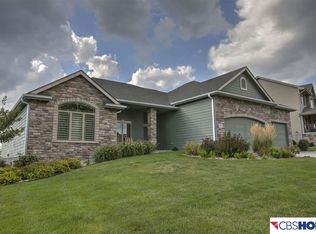 5522 N 165th St, Omaha, NE 68116