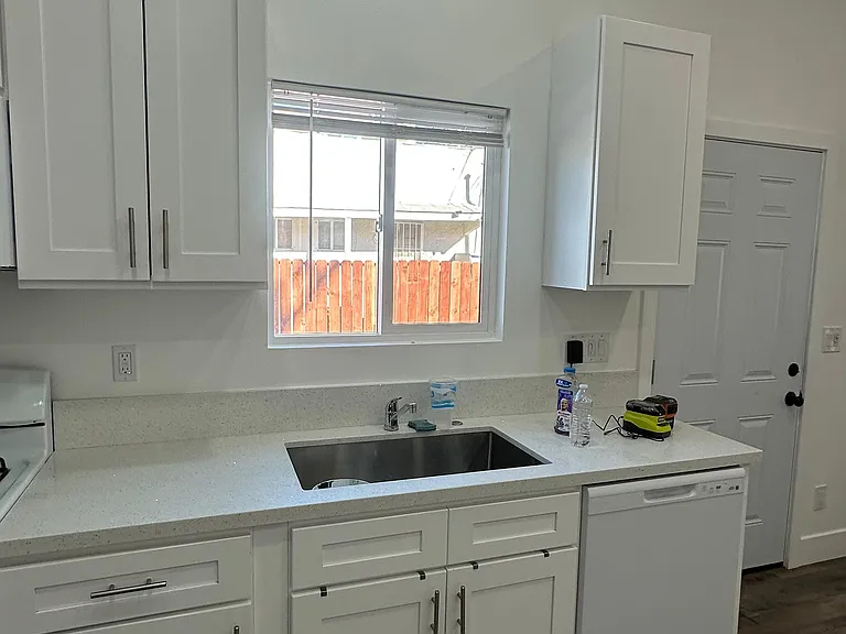 449 N Santa Fe St #C — Photo 8