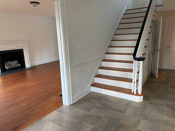 4th image of 3 Willow Glen Rd