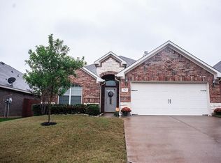 704 Atascosa Ave, Fort Worth, TX 76120