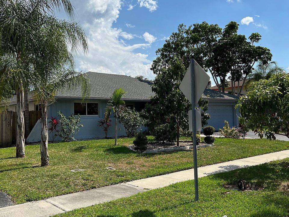 1st image of 9310 NW 32nd Mnr