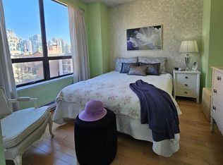 1189 Howe St #1003, Vancouver, BC