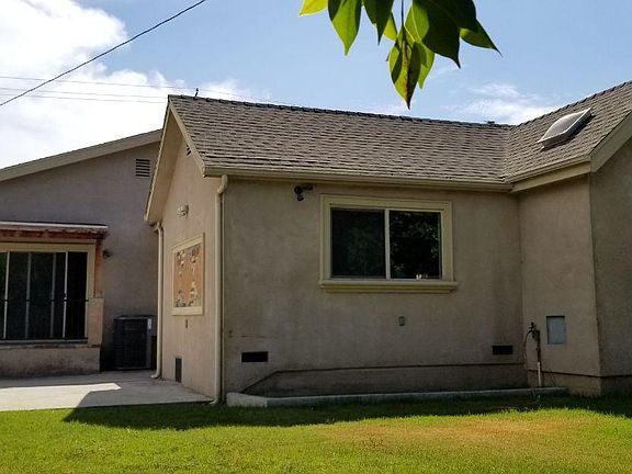 4th image of 3313 E Green St
