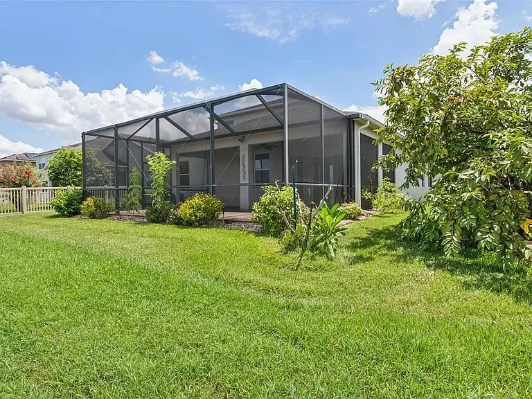 10625 Pictorial Park Dr — Photo 29