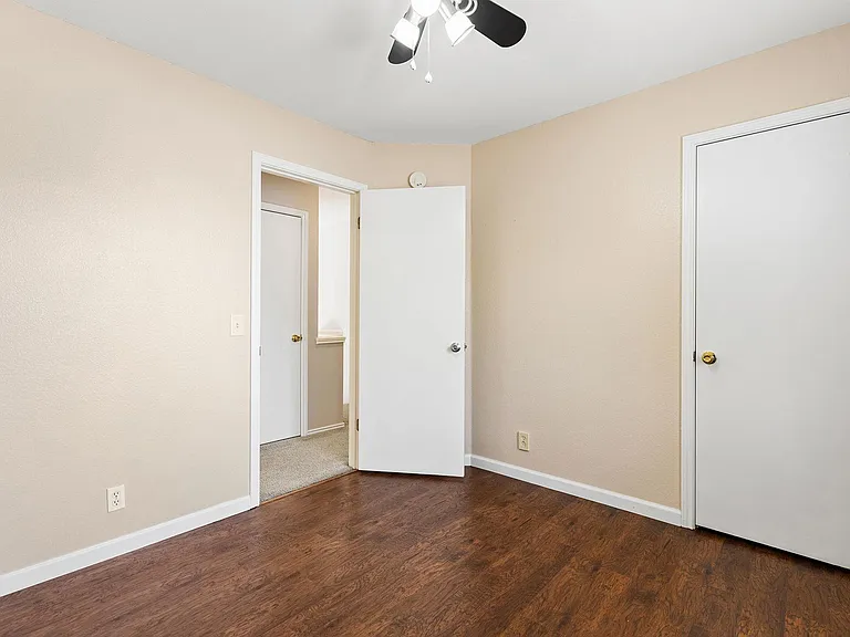 16802 Bailey Jean Dr — Photo 31
