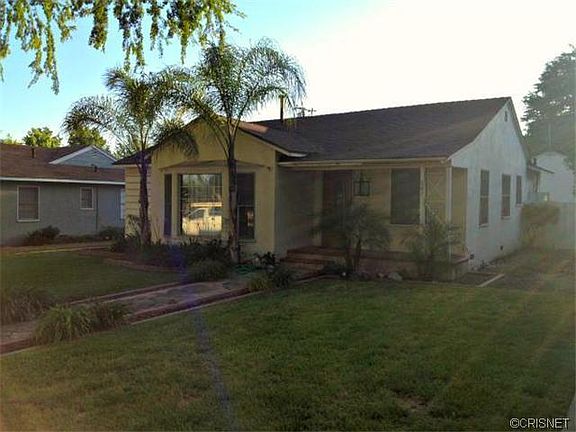 3rd image of 647 N Palm Ave