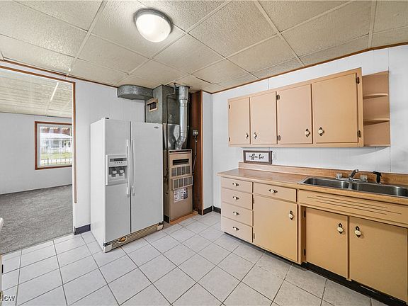 2nd image of 618 Ophelia St