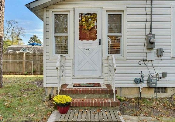 3rd image of 630 Morris Blvd
