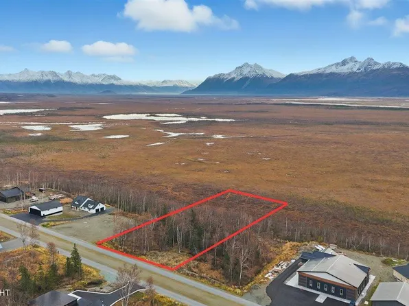 744 W Chigmit Cir, Wasilla, AK 99654