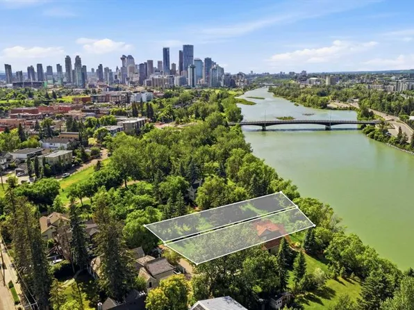 10 Major Stewart Ln SE, Calgary, AB T2G 5R6