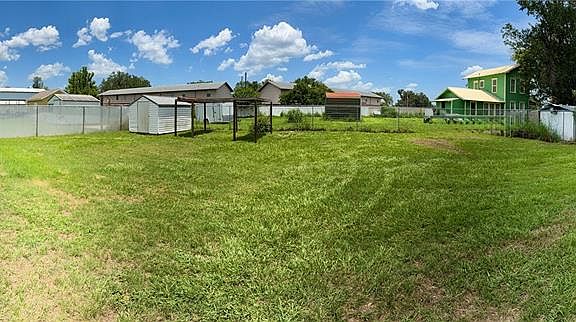 5th image of 8 N HENDRY AVENUE