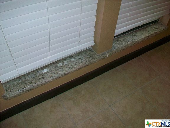 5th image of 1202 Thorpe Ln #G707