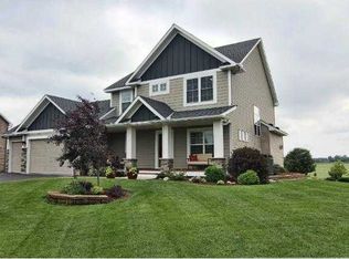17576 Haverhill Cir, Lakeville, MN 55044