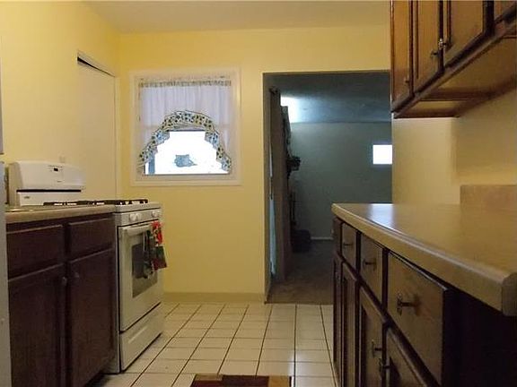 5th image of 2324 Linwood Dr