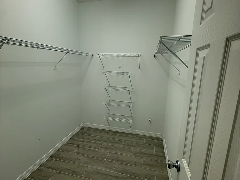 Master Walk- In Closet