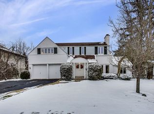 117 Old Green Bay Rd, Winnetka, IL 60093