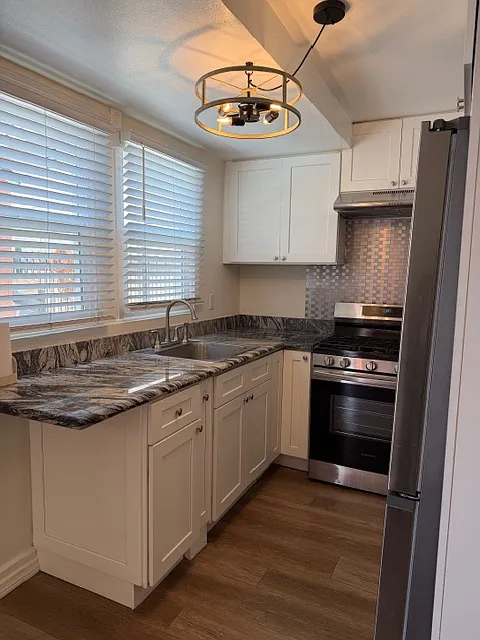 1016 N Banning Blvd — Photo 2