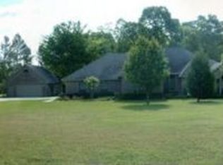 207 Jones Rd, Longview, TX 75603