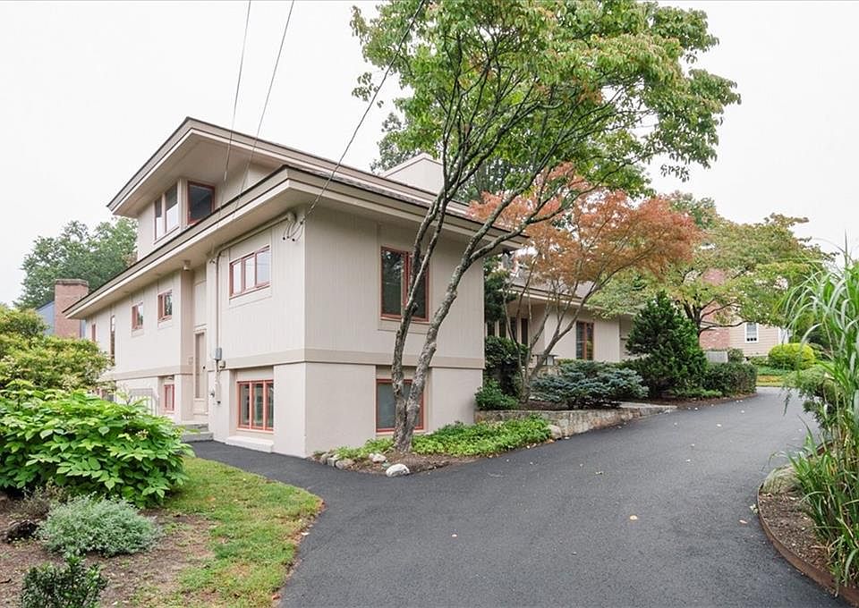 171 E Hill Dr, Cranston, RI 02920 Zillow
