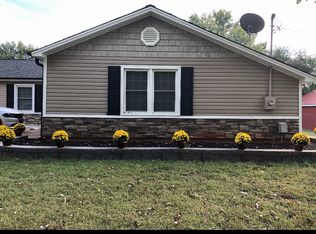 112 Little Forest Ln, Statesville, NC 28625