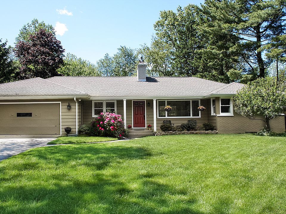 1st image of 1714 Greenbriar Dr