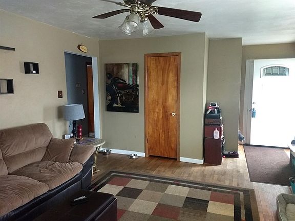 5th image of 1509 Altgeld St