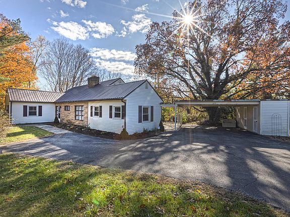 2nd image of 3331 Barnhill Ln SW