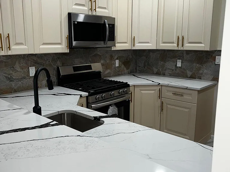 46 Dwight St #2 — Photo 2