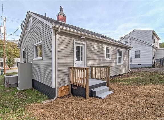 4th image of 309 Carolina Ave