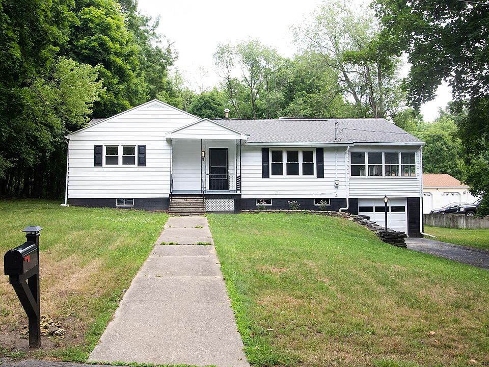 1st image of 11 Billings Ave