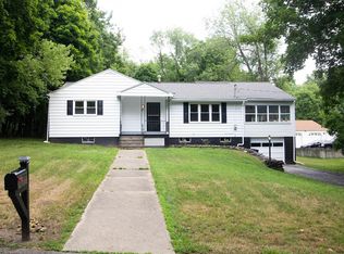 11 Billings Ave, Troy, NY 12180