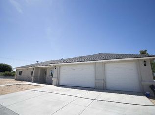 16079 Molino Dr, Victorville, CA 92395