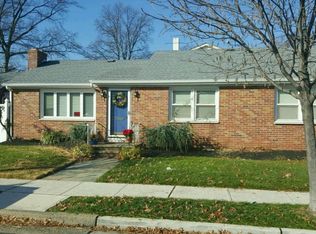 525 E Curtis St, Linden, NJ 07036