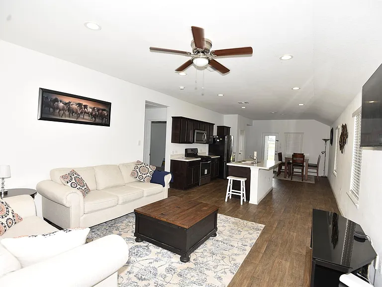 16684 Lonely Pines Dr — Photo 8