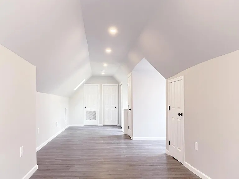 48 Dwight St #2 — Photo 19