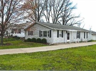 115 Cherry Ln, Washington, IL 61571
