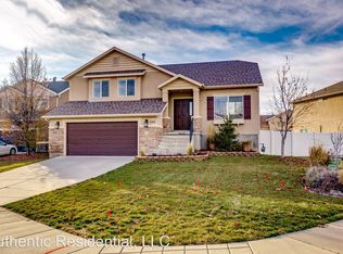 1068 W Windsor Dr, North Salt Lake, UT 84054