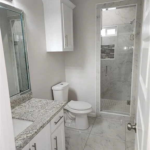 1018 N Woodson Ave #2 — Photo 7