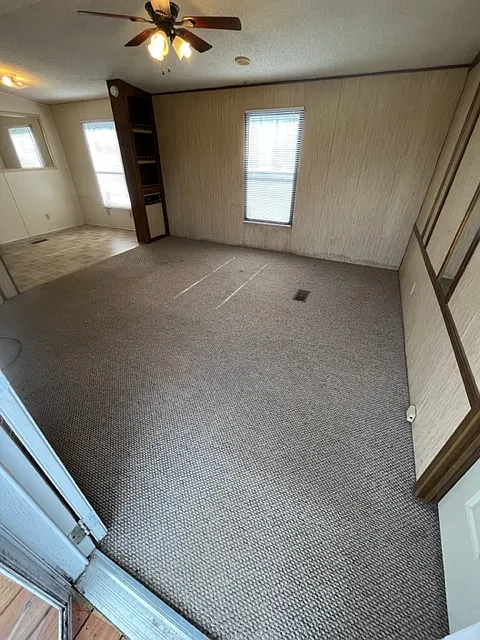 2 bed, 1.5 bath, 1665 sqft, $950 — Photo 3