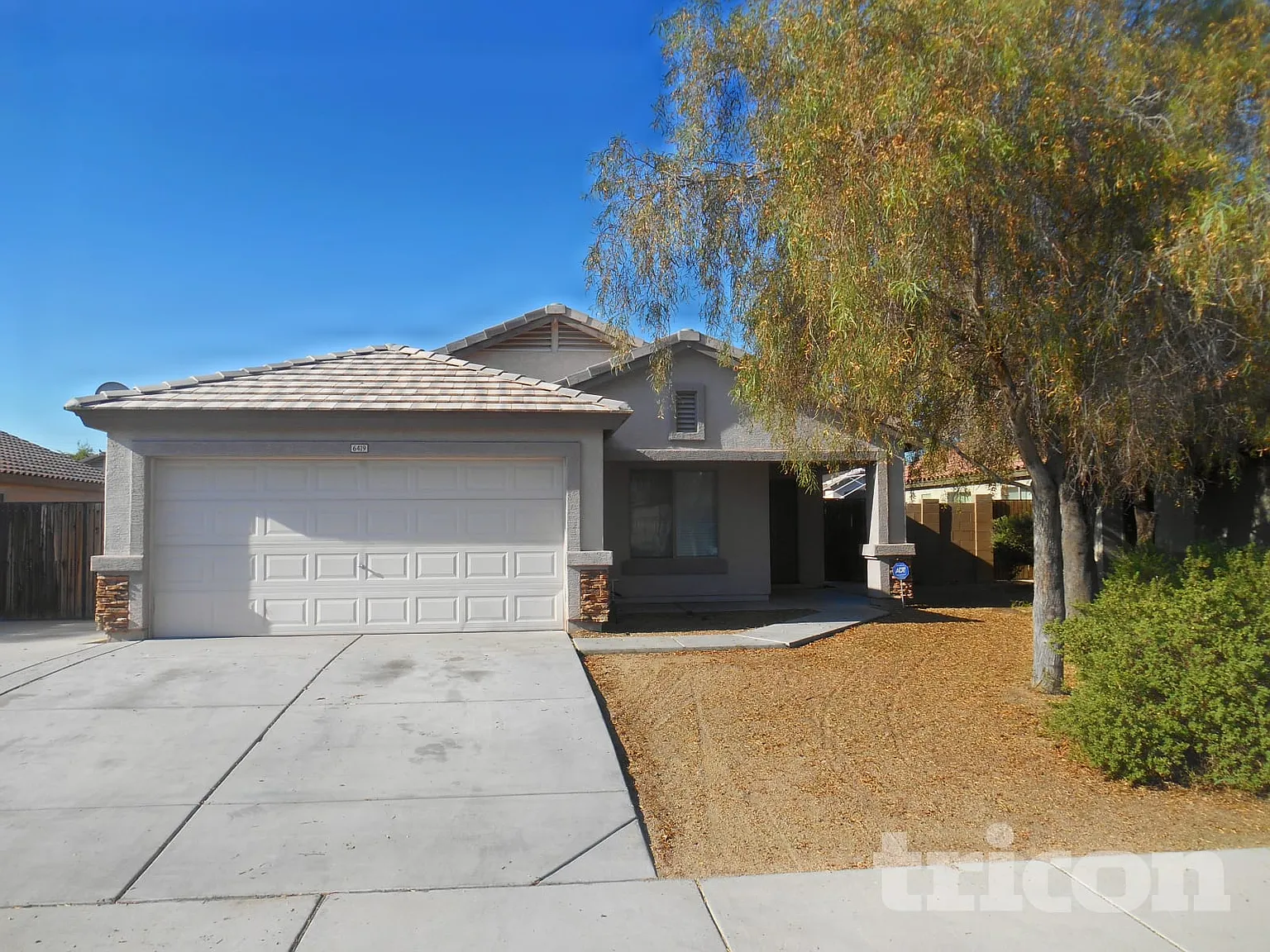 6419 W Toronto Way Phoenix AZ — Photo 1