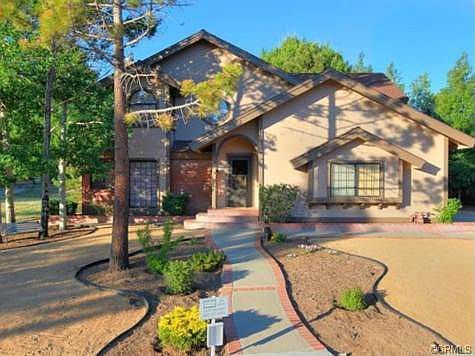 1st image of 313 Meadow Cir