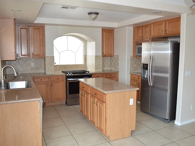 914 Socorro Song Ln — Photo 12