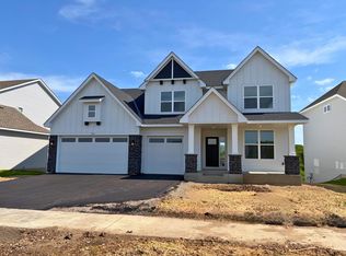 1061 Aster Blvd, Rosemount, MN 55068